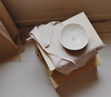 Load image into Gallery viewer, Sienna