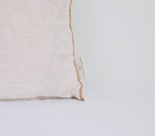 Load image into Gallery viewer, Biscuit