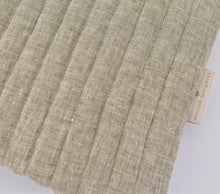 Load image into Gallery viewer, Lichen