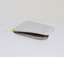 Load image into Gallery viewer, Céleste