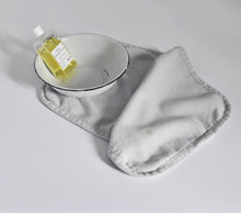 Load image into Gallery viewer, Céleste