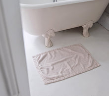 Load image into Gallery viewer, Biscuit