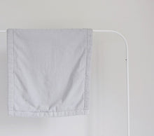 Load image into Gallery viewer, Céleste