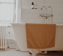 Load image into Gallery viewer, Sable