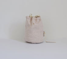 Load image into Gallery viewer, Biscuit