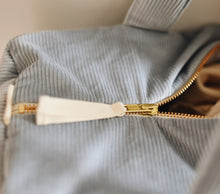 Load image into Gallery viewer, Glacier