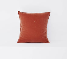 Load image into Gallery viewer, Salmone