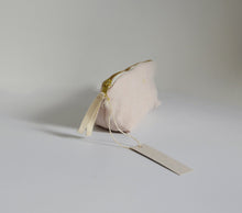 Load image into Gallery viewer, Biscuit