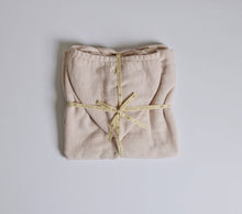 Load image into Gallery viewer, Biscuit