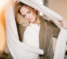 Load image into Gallery viewer, Poudre Mohair