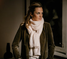 Load image into Gallery viewer, Poudre Mohair