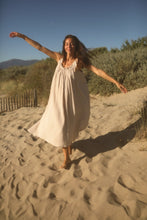 Load image into Gallery viewer, Sand