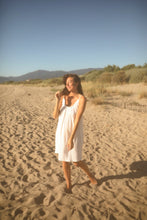 Load image into Gallery viewer, Milk