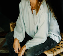 Load image into Gallery viewer, London