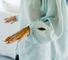 Load image into Gallery viewer, London