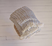 Load image into Gallery viewer, Gris perle