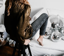 Load image into Gallery viewer, Noir / Or