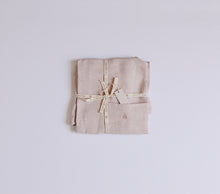 Load image into Gallery viewer, Biscuit