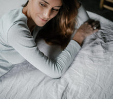 Load image into Gallery viewer, Pale blue