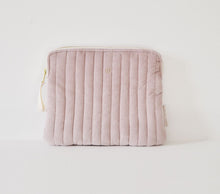 Load image into Gallery viewer, Rose Tendre