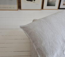 Load image into Gallery viewer, Céleste