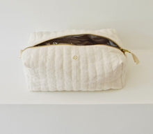 Load image into Gallery viewer, Milk