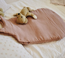 Load image into Gallery viewer, Pétale
