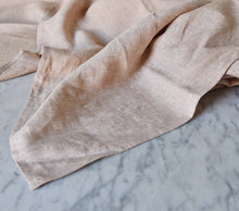 Load image into Gallery viewer, Sienna
