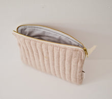 Load image into Gallery viewer, Sienna
