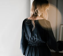 Load image into Gallery viewer, Black
