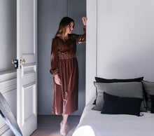 Load image into Gallery viewer, Blush
