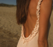 Load image into Gallery viewer, Coquille
