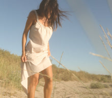 Load image into Gallery viewer, Ice
