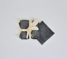 Load image into Gallery viewer, Souris
