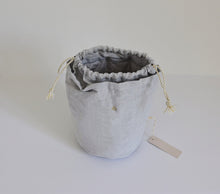 Load image into Gallery viewer, Céleste
