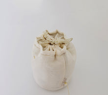 Load image into Gallery viewer, Milk
