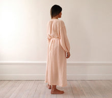 Load image into Gallery viewer, Coquille
