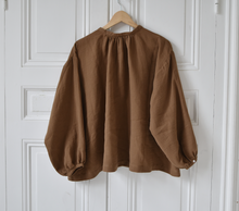 Load image into Gallery viewer, Chamois
