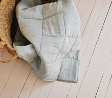 Load image into Gallery viewer, London
