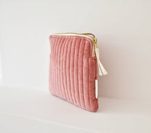 Load image into Gallery viewer, Fard
