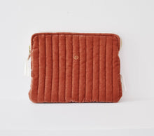 Load image into Gallery viewer, Salmone
