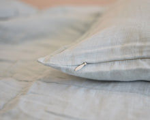 Load image into Gallery viewer, London
