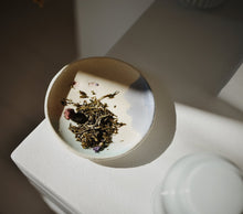 Load image into Gallery viewer, Jolie Cueillette
