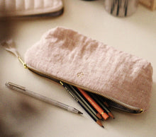 Load image into Gallery viewer, Sienna
