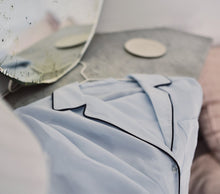 Load image into Gallery viewer, Bleu Gustavien
